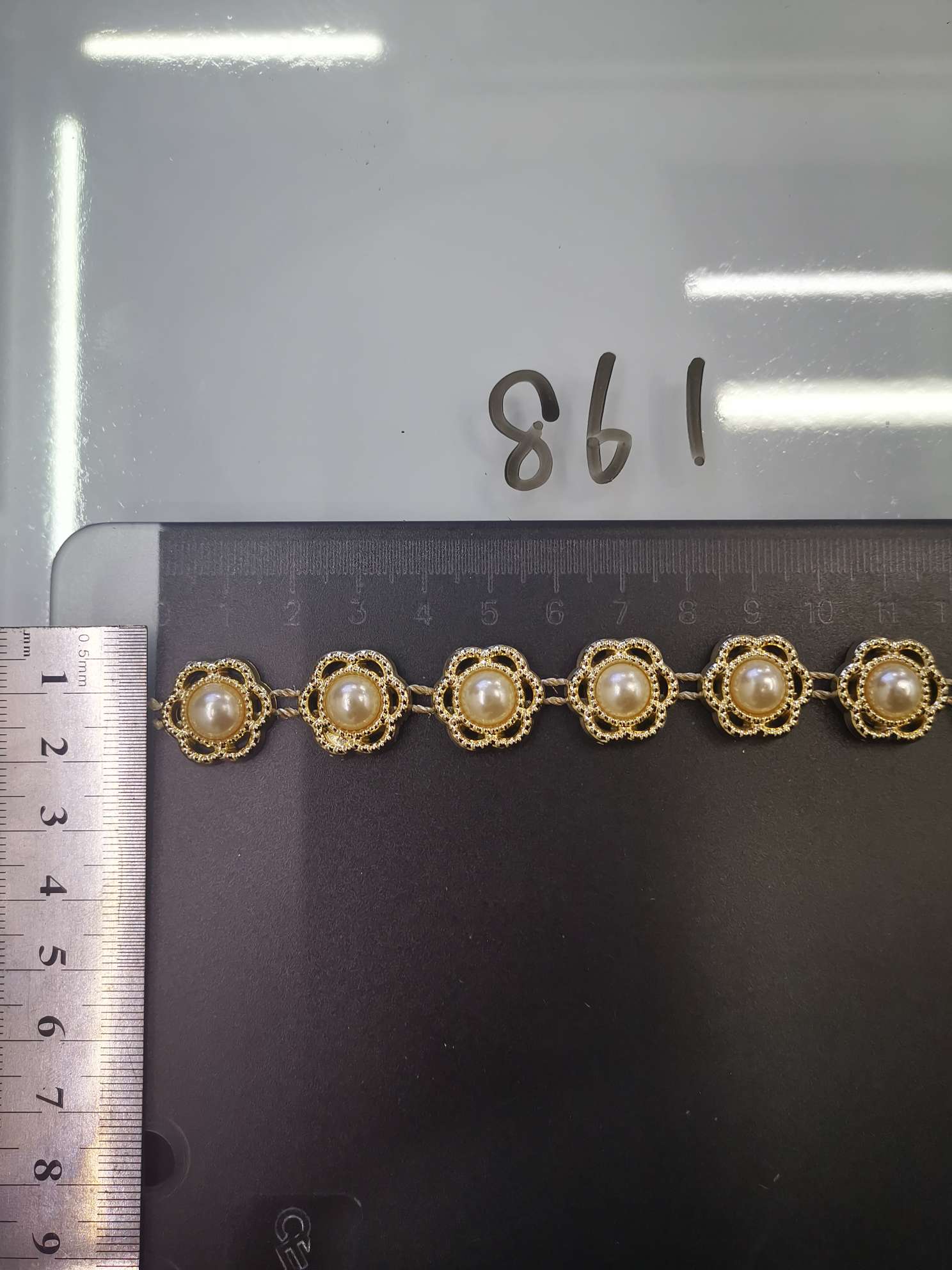 线钻861#，采用高端UV电镀，可镀金色银色，可用于衣服包包鞋子上均可！