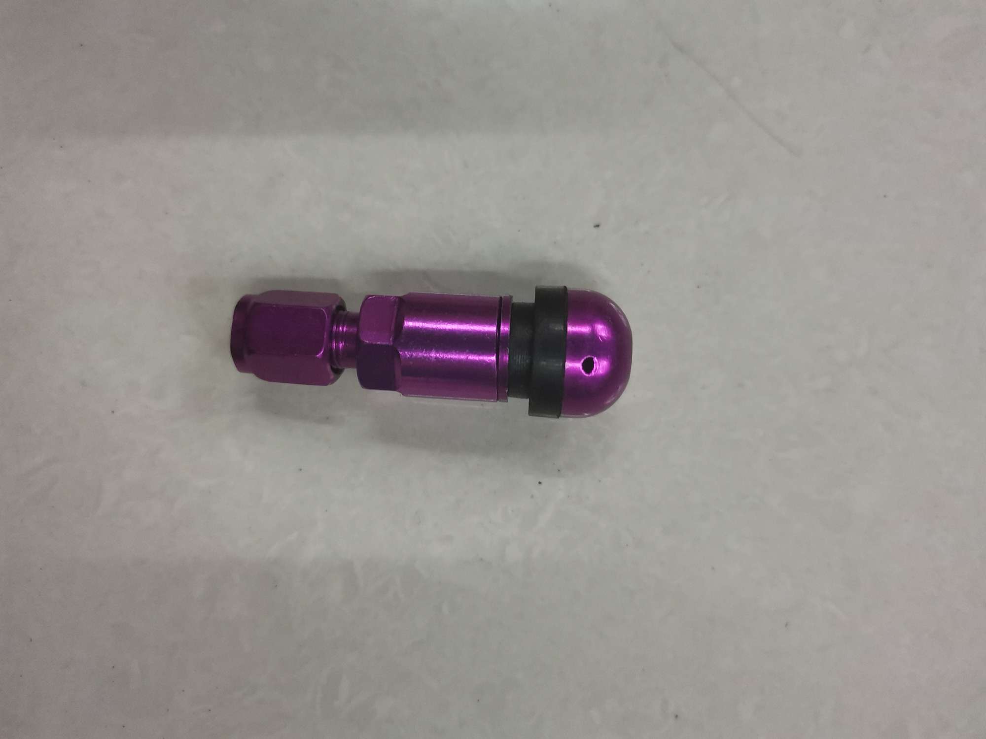 High-end aluminum alloy valve stems in purple