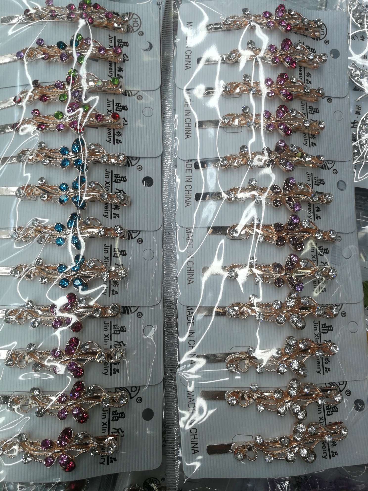 Rhinestone clip