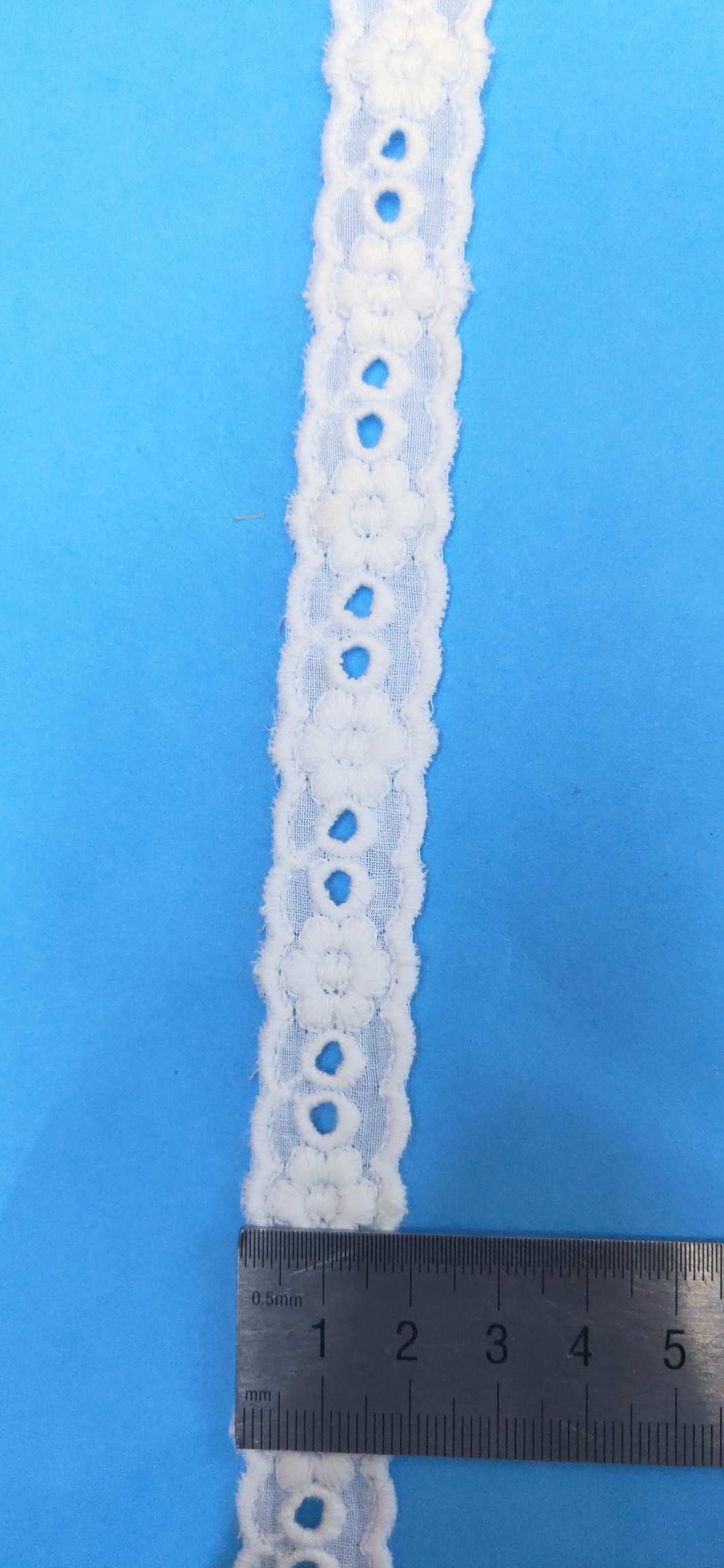 Factory direct sales of 2019 best-selling cotton lace clothing accessories in stock