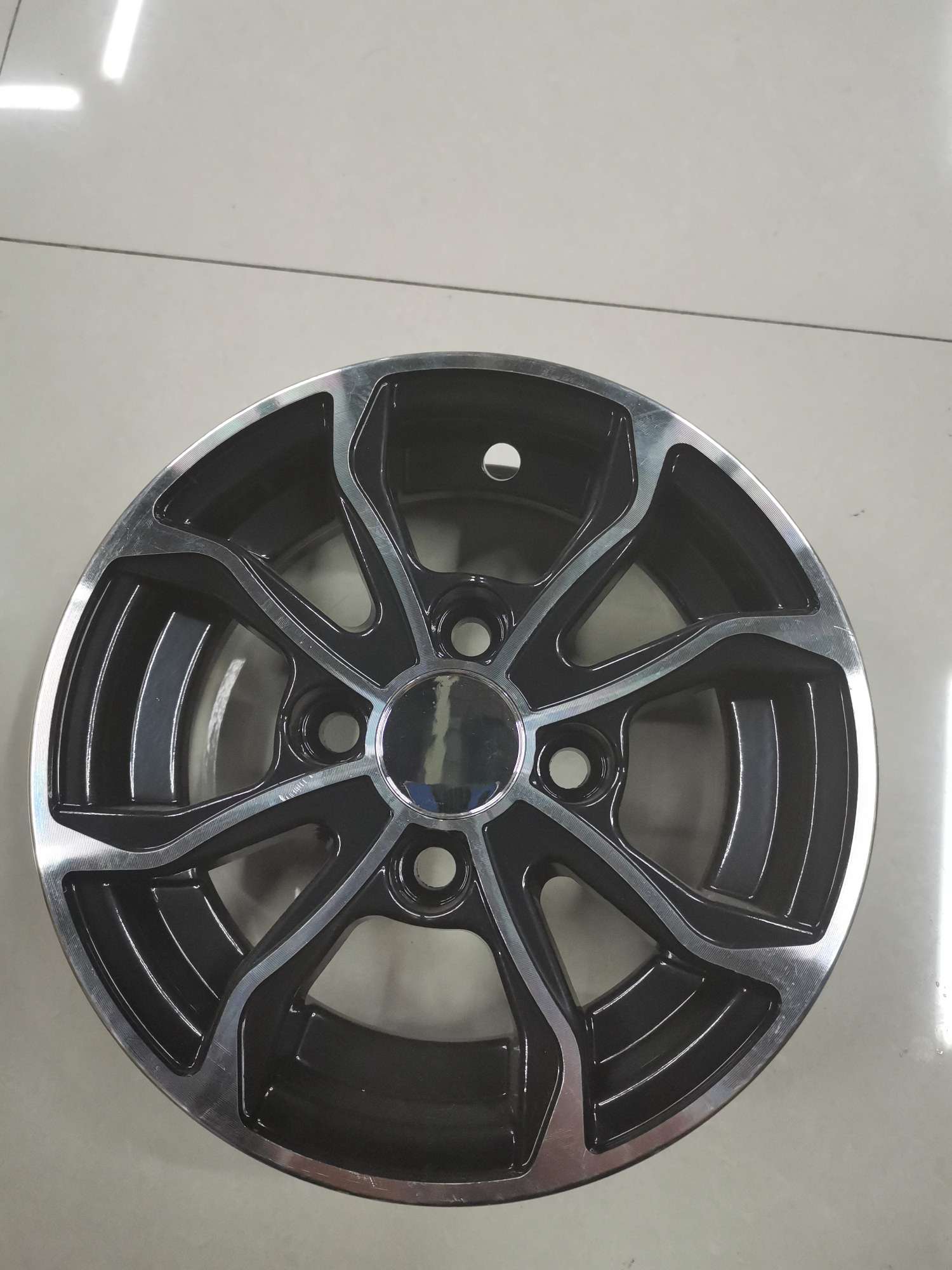 8-inch aluminum alloy wheel hub 5 1