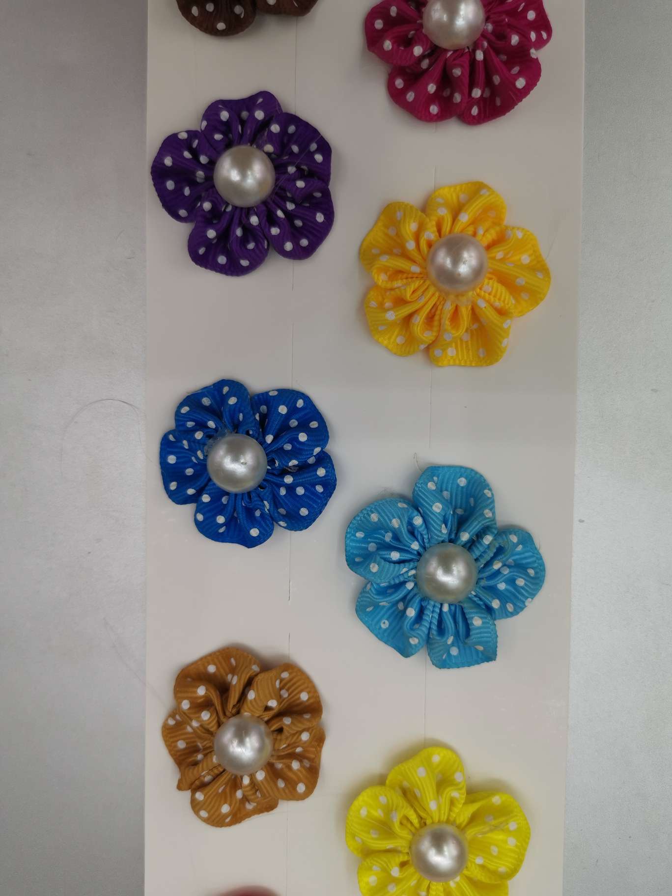 Dot Thread With Five-Petal Flower And Bead