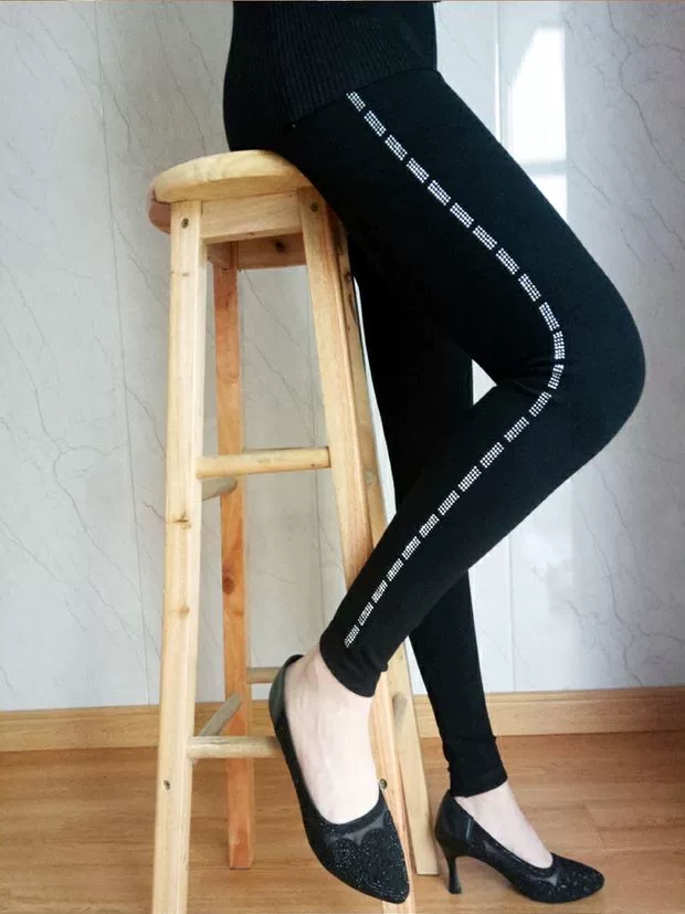 Fifth Leggings Pressing Drill Clothing Accessories Decoration With Pressing Drill High Quality Pressing Drill Drawing undefined
