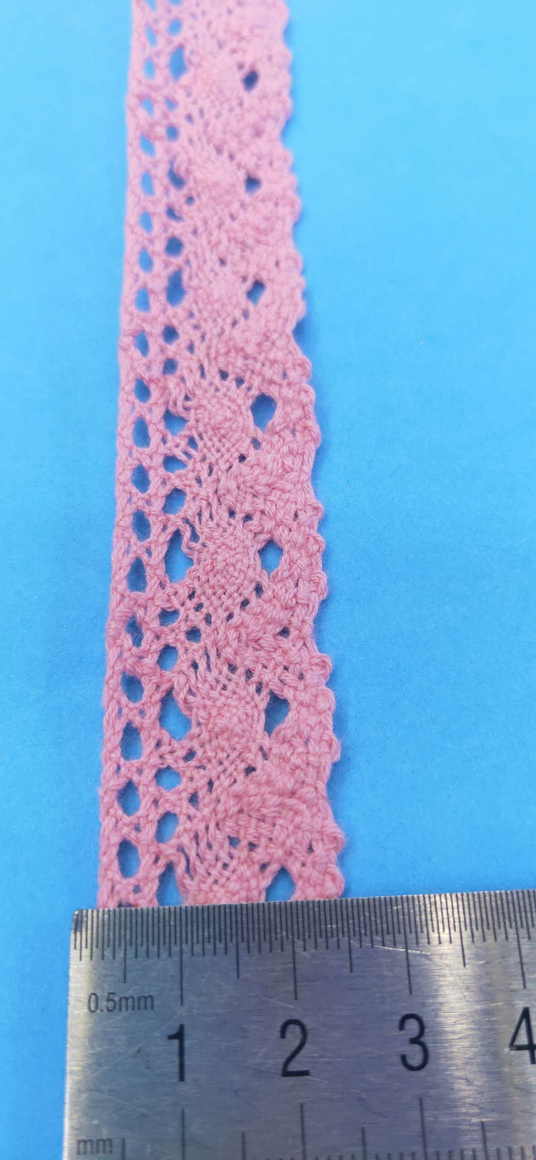 Factory direct sales of 2019 best-selling cotton pink lace children's clothing accessories in stock