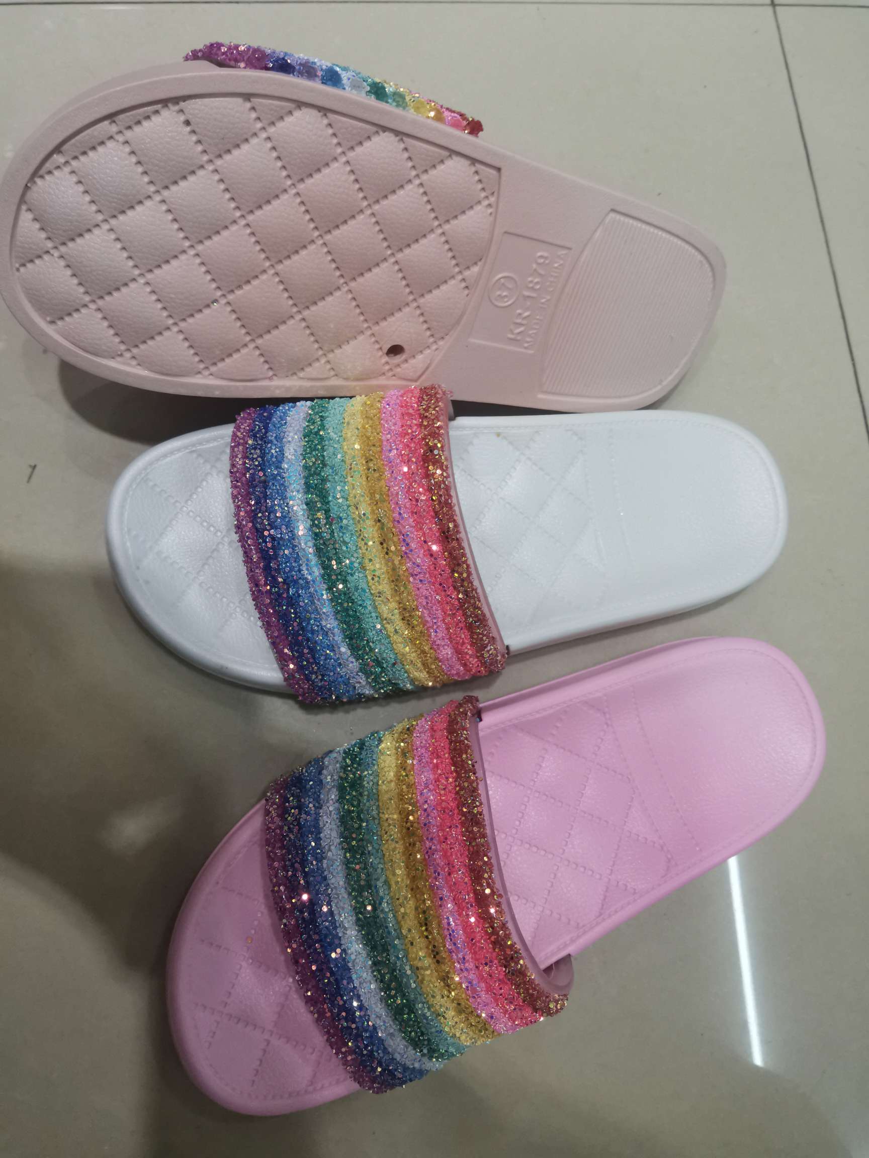 Rainbow Tow details Picture