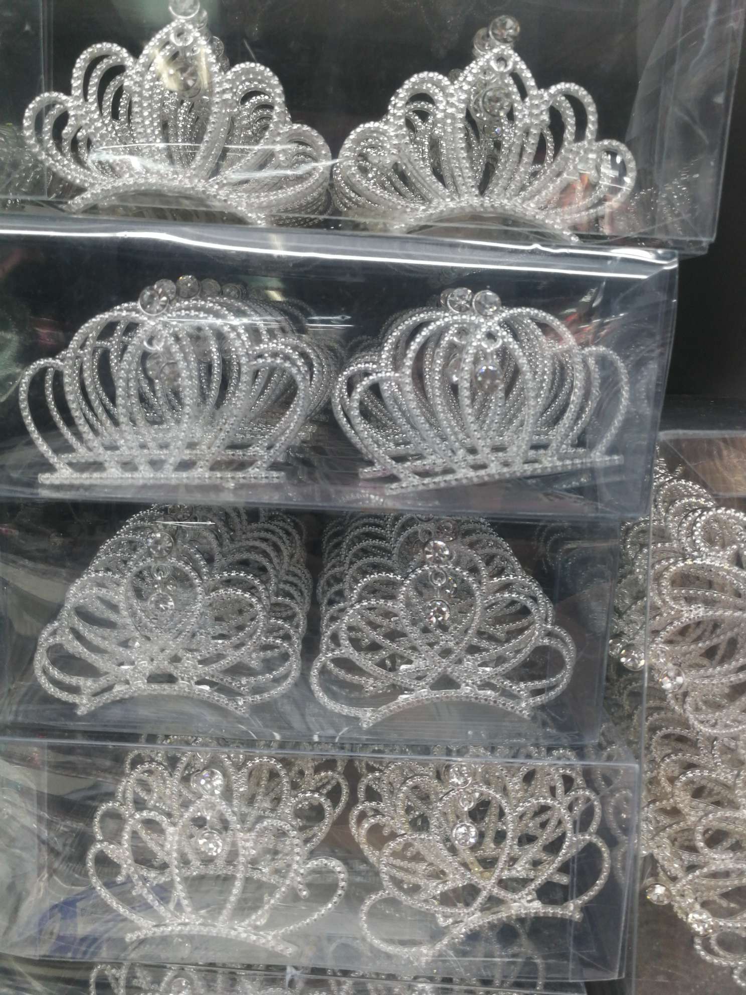 White crown