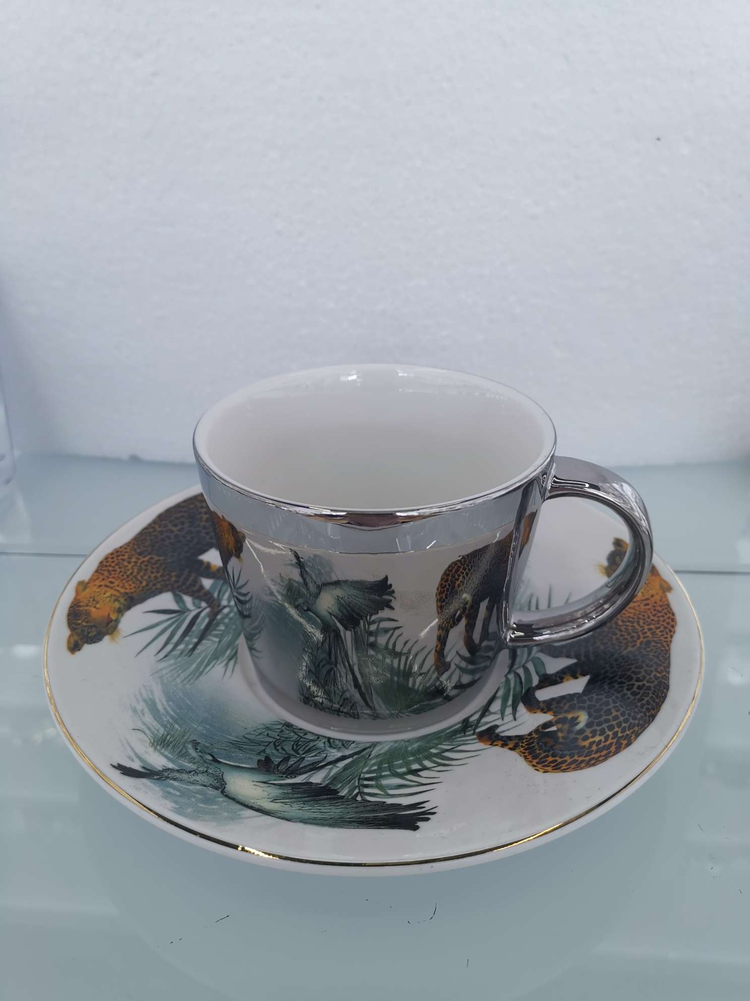 High-quality reflective ceramic coffee cup undefined