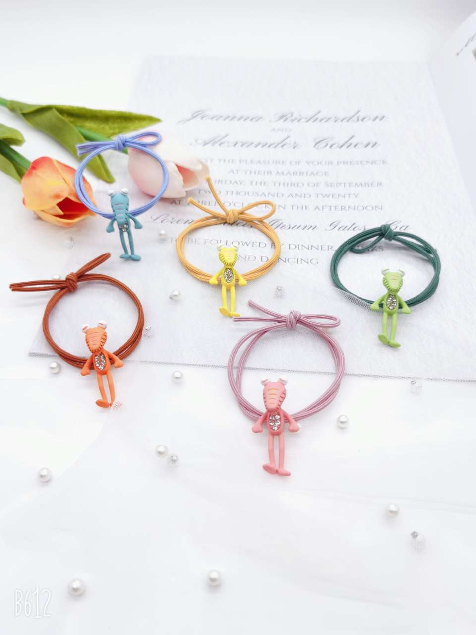Alloy animal drill rubber band Item Picture