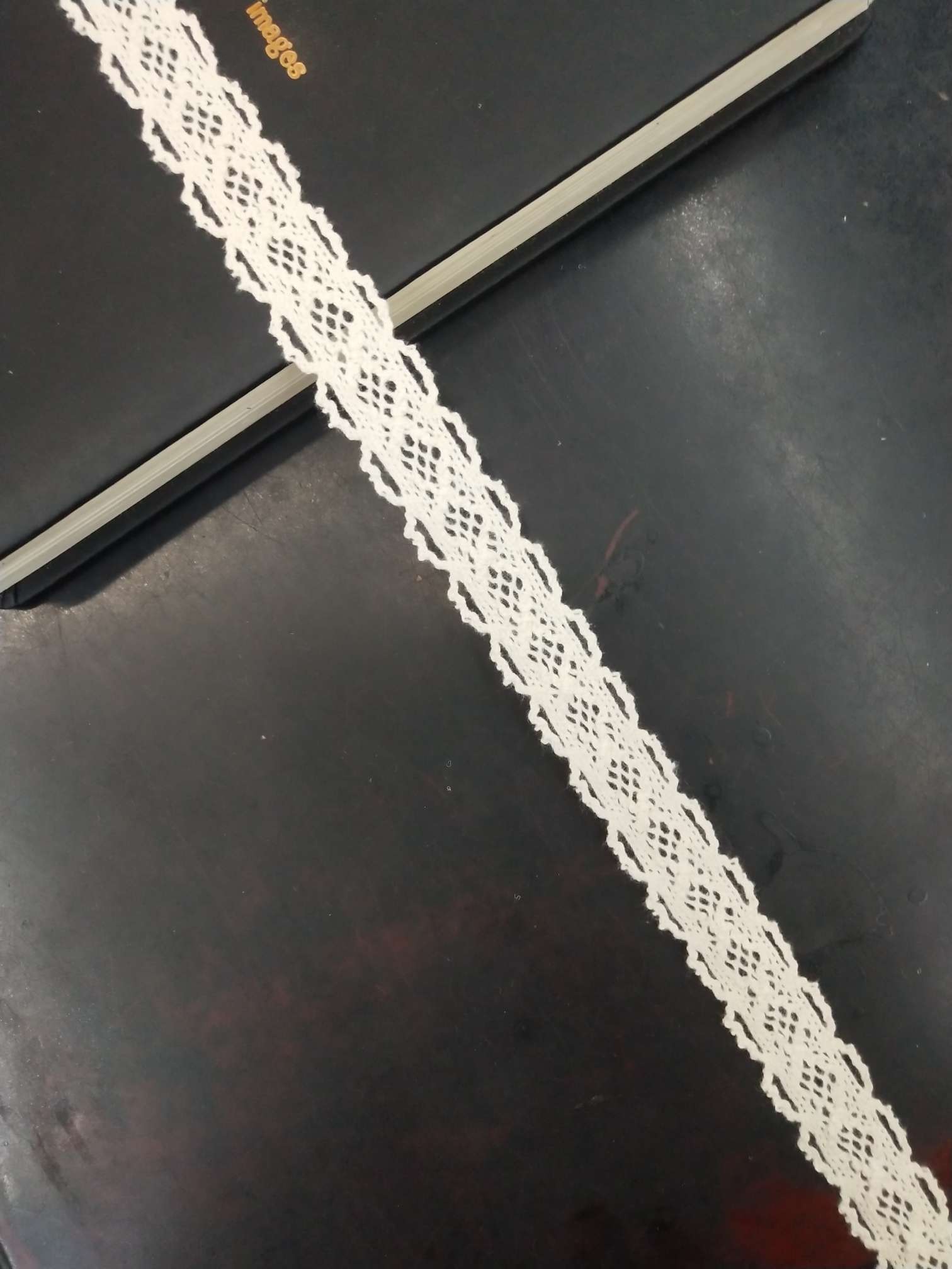 1033 cotton thread lace