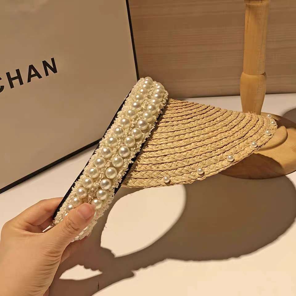 Raffia pearl hat