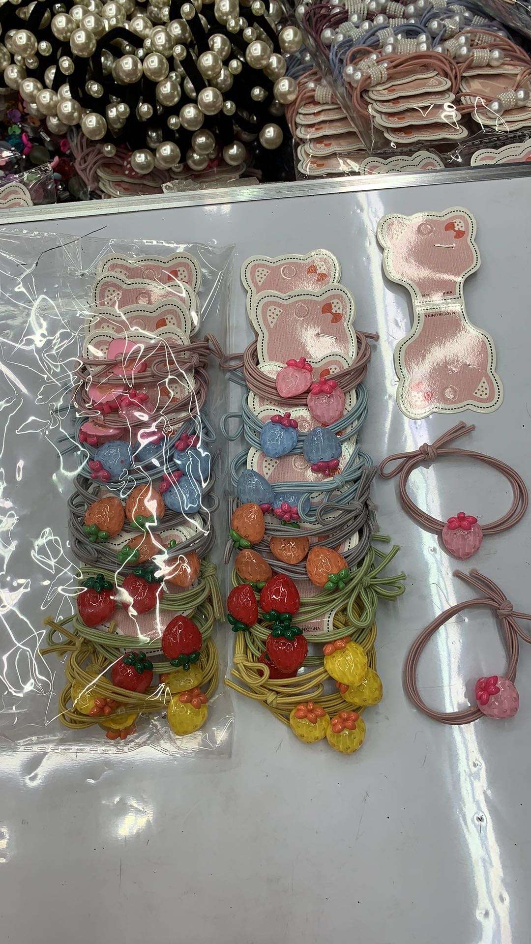 · Korean-style fashion hair band, one rubber band, one hair rope for girls, children and adults, 5