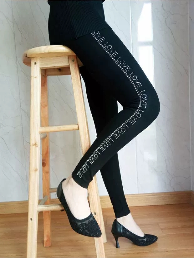 Fifth Leggings Pressing Drill Clothing Accessories Decoration With Pressing Drill High Quality Pressing Drill Drawing undefined
