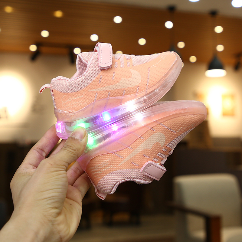 New 2020 Children's Sports Shoes Led Bright Light Mesh Men's And Women's Shoes Breathable Soft Sole Baby Factory Direct Sales Item Picture