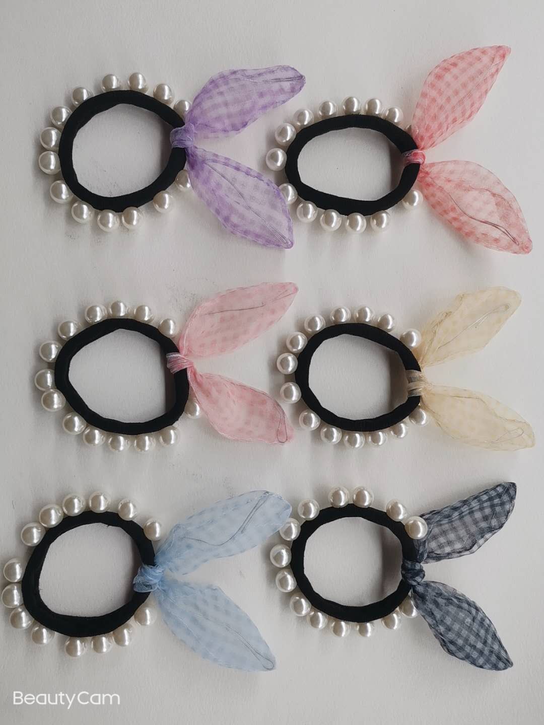 Rabbit pearl rubber band