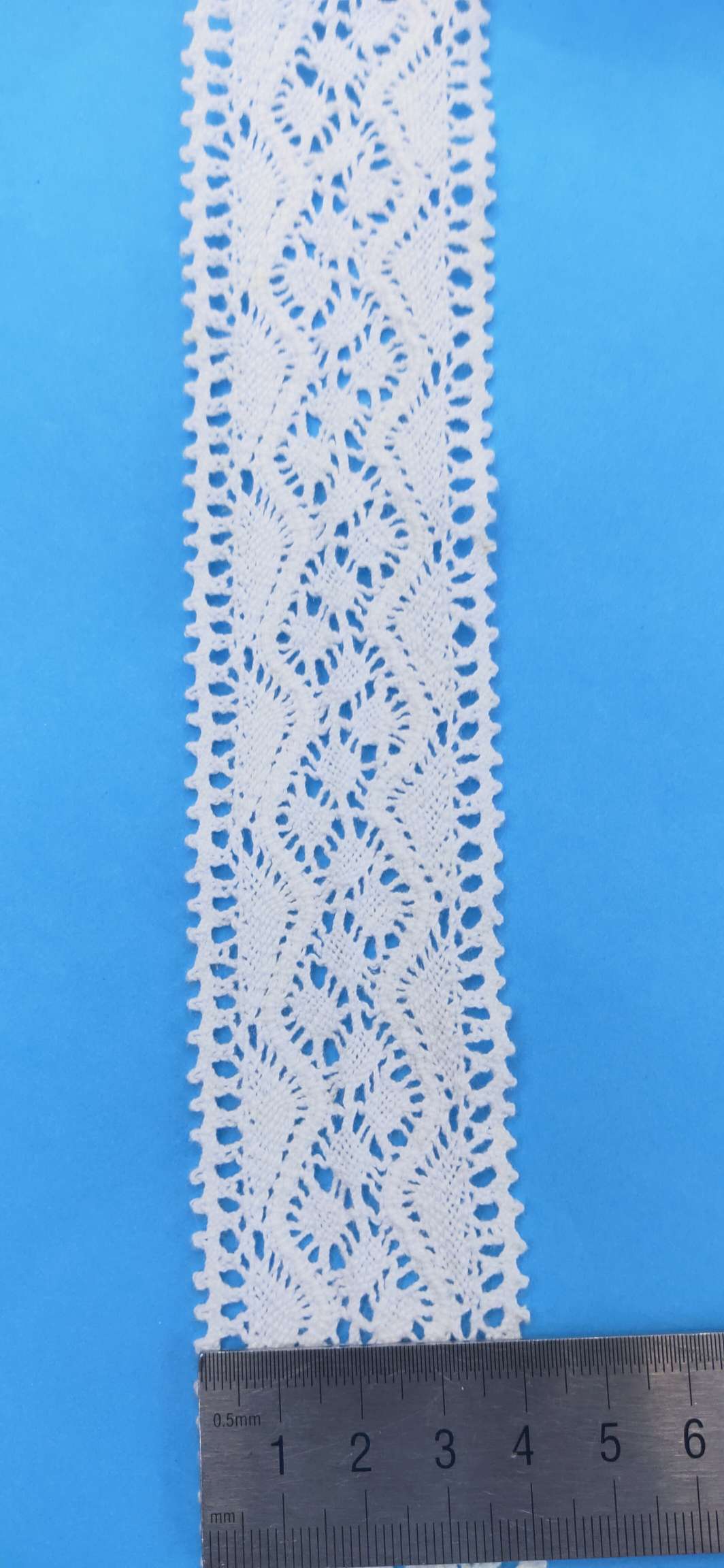 Factory direct sales of 2019 best-selling cotton thread lace children's clothing accessories in stock