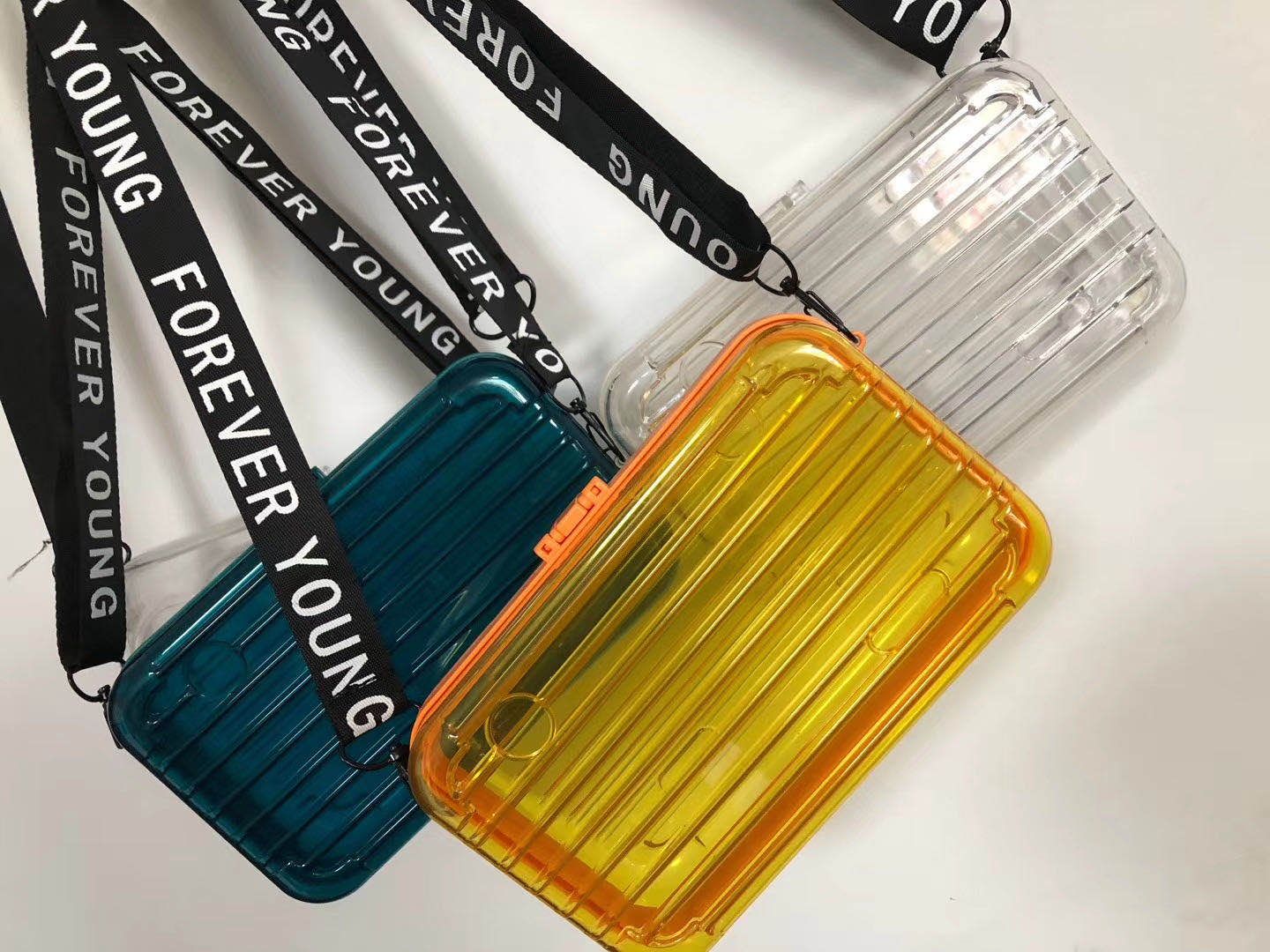 厂家直销新款手机包 零钱包 钱包 斜挎包 款式新颖 价格最便宜详情图10