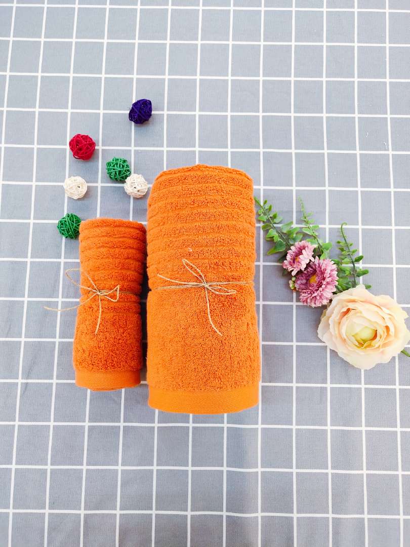 Natural-color style horizontal bath towel undefined