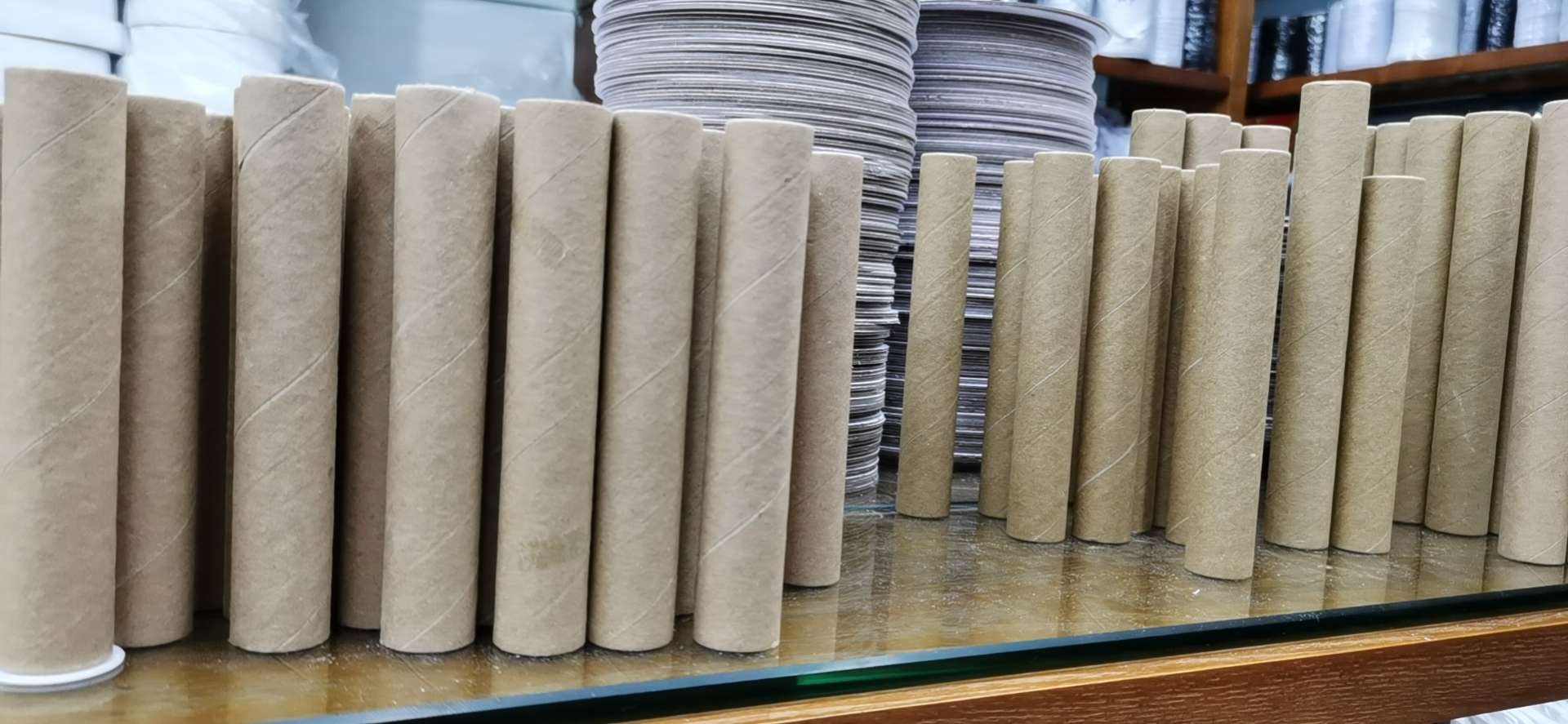 Paper Tube Packaging, Walking Horse With Drum, N95 Mask With Roll Application Scenario