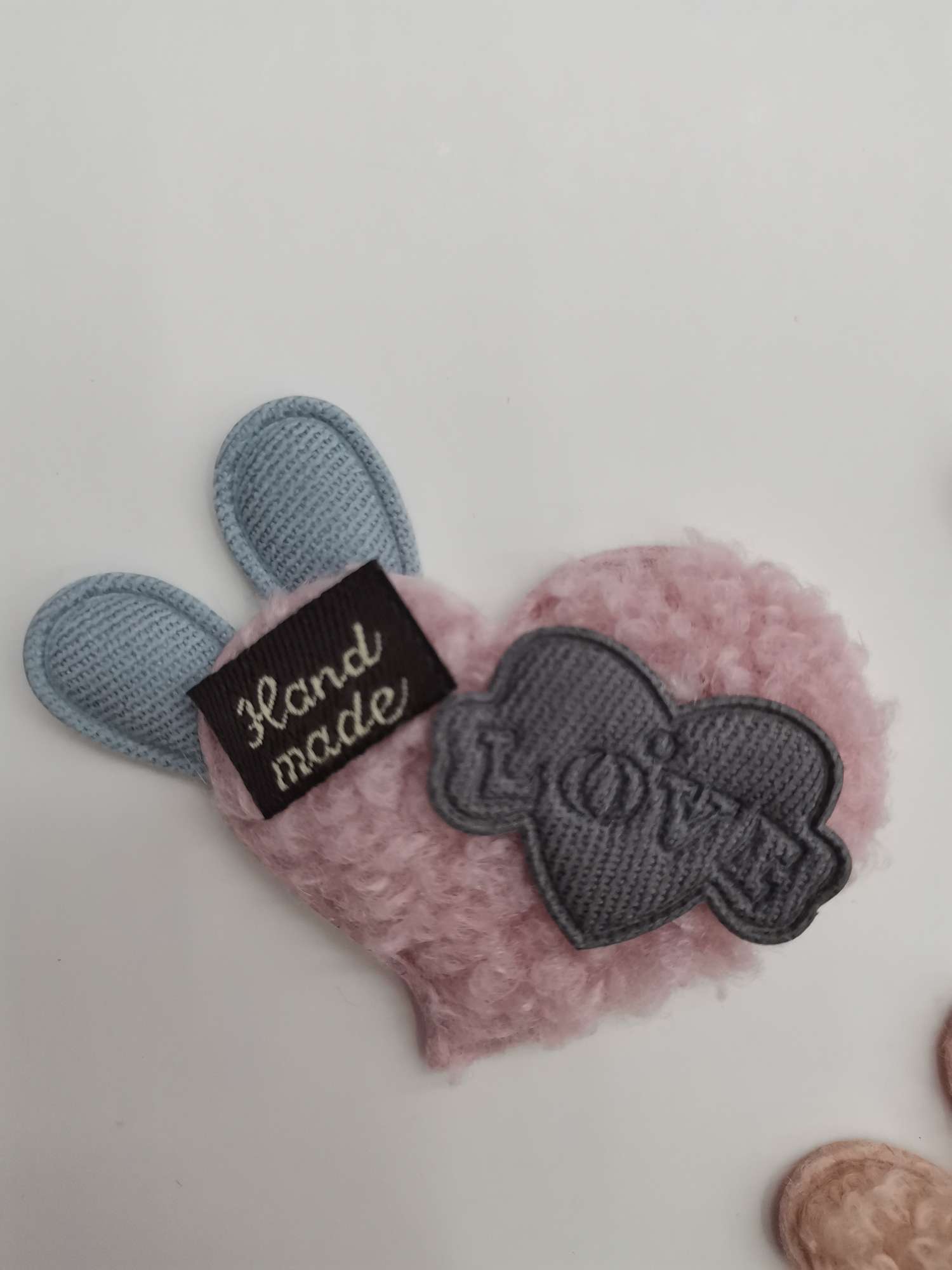 Peach Bunny details Picture