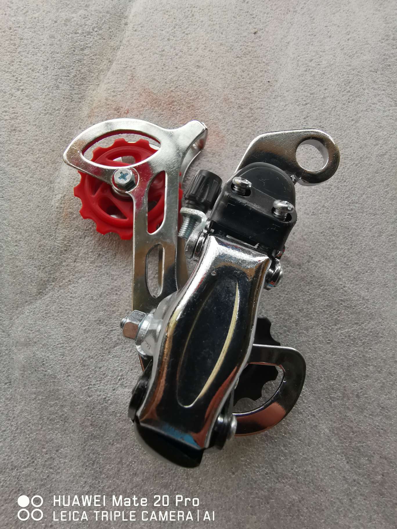 All kinds of racing cars: Special rear boiler for three-land vehicles