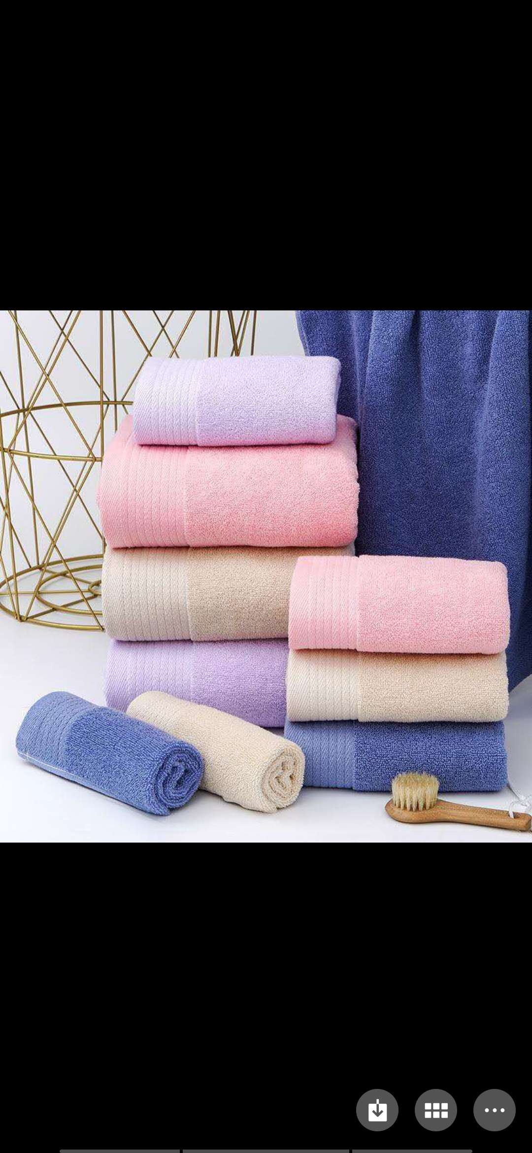 Plain striped towels (the same style of matching bath towels are also available)