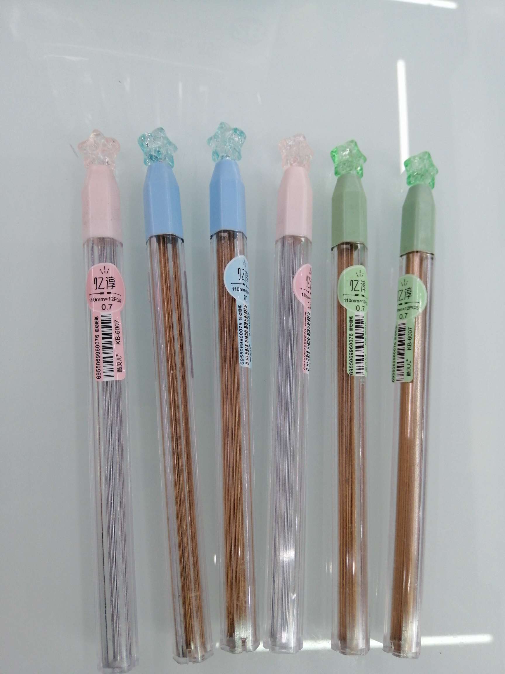 Yiwu Hanjia Stationery's 6007 high-grade resin lead cores are available in 0.50.7 details Picture