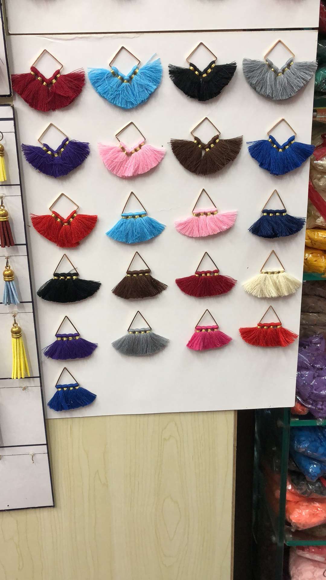 China Knot Vertical Fringe Jewelry Headwear Clothing Luggage Accessories Accessories High-Grade Tassel Head Polyester Thread Ice Silk Thread Cotton Thread Tassel A Circle 5 details Picture