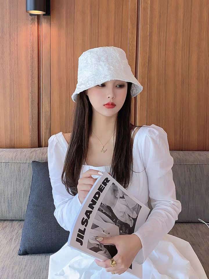 Crepe Yarn Bucket Hat Item Picture