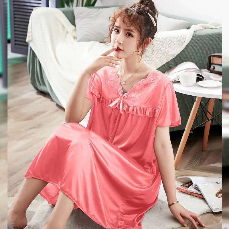 Ice cream nightdress with short sleeves Application Scenario