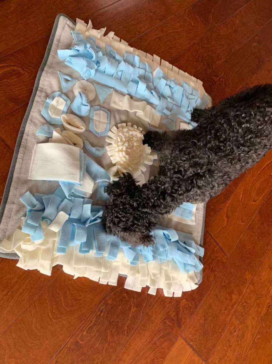 宠物嗅闻垫 防噎食慢食 解压消耗精力狗🐶  开发益智  可拼接 ，可拆分，多款多色选择！详情图10