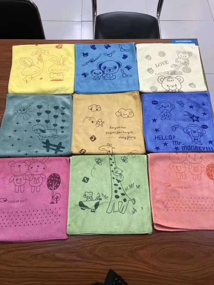 Cute Bath Towel Super Absorbent Soft Warm Comfortable 70*140