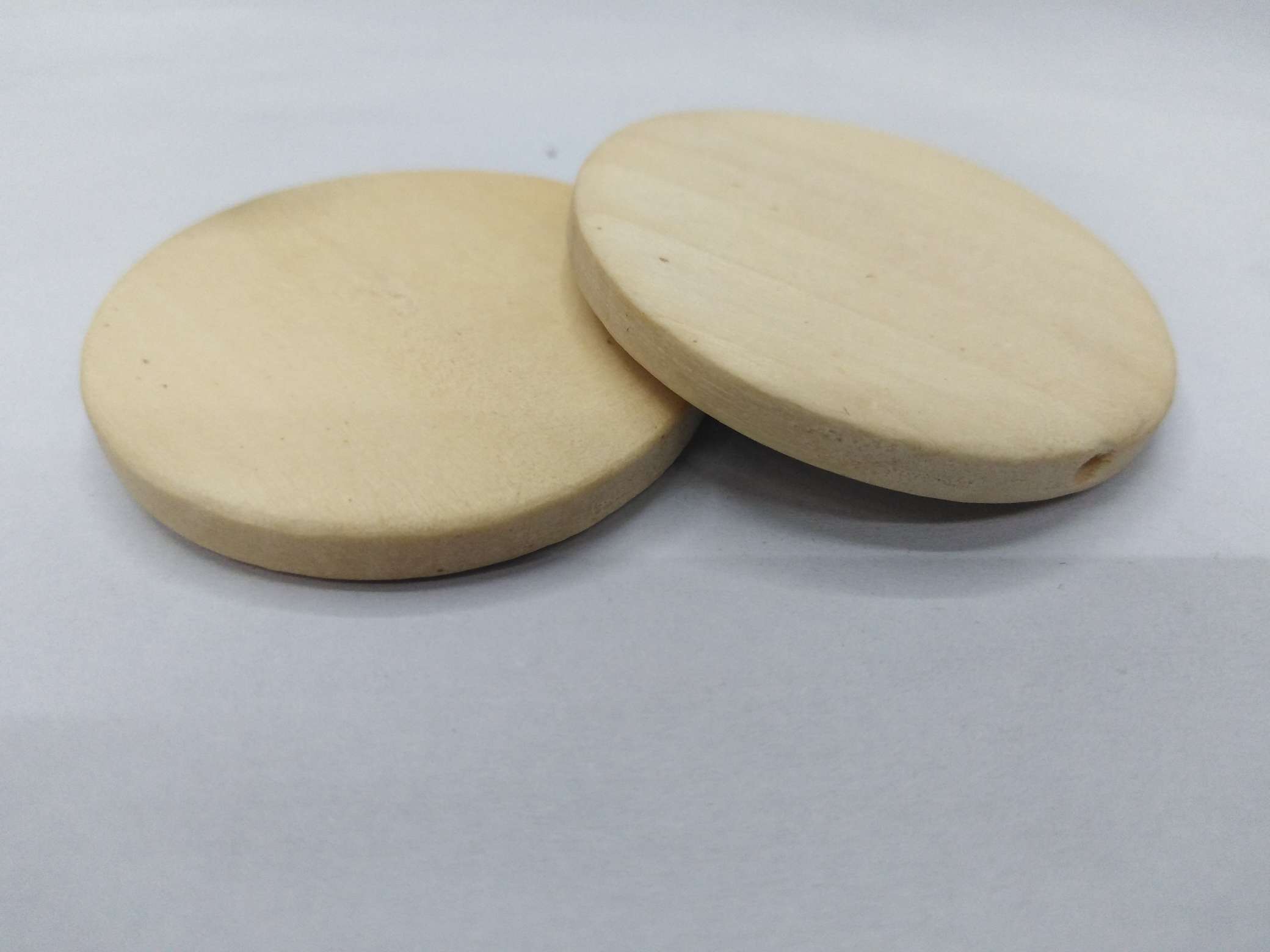 Wooden discs, jewelry necklace accessories