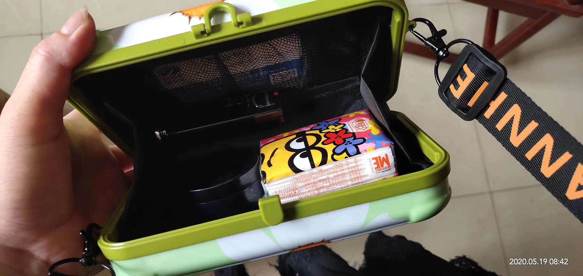 厂家直销新款手机包 零钱包 钱包 斜挎包 款式新颖 价格最便宜详情图9