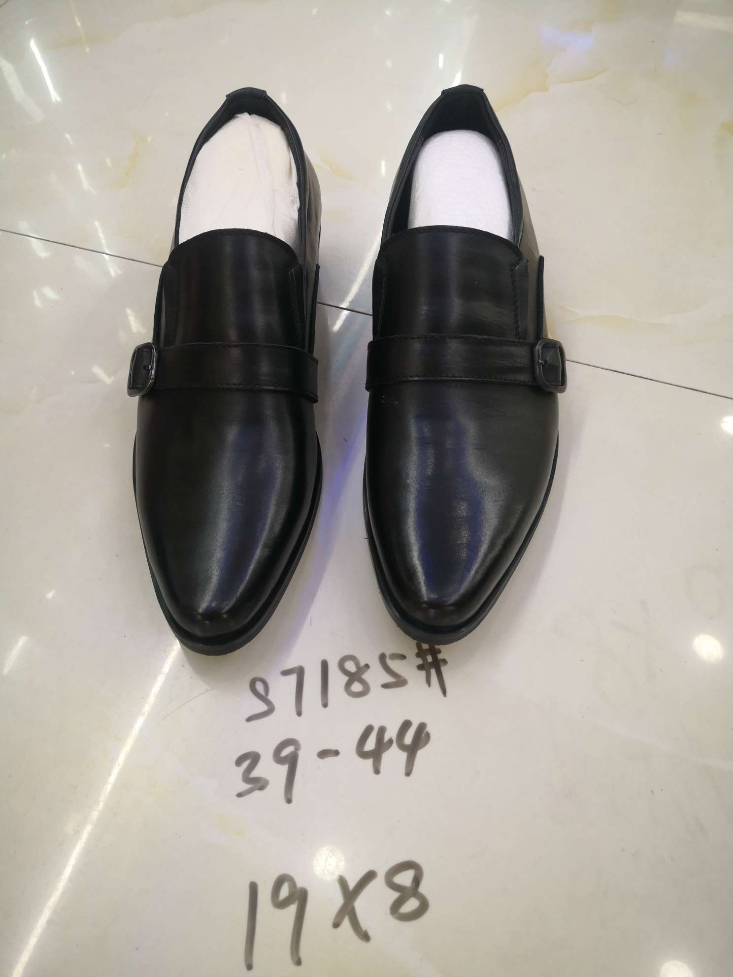 外贸原单库存现货欧美款式男鞋皮鞋男真皮套式商务休闲布洛克欧版尖头鞋子