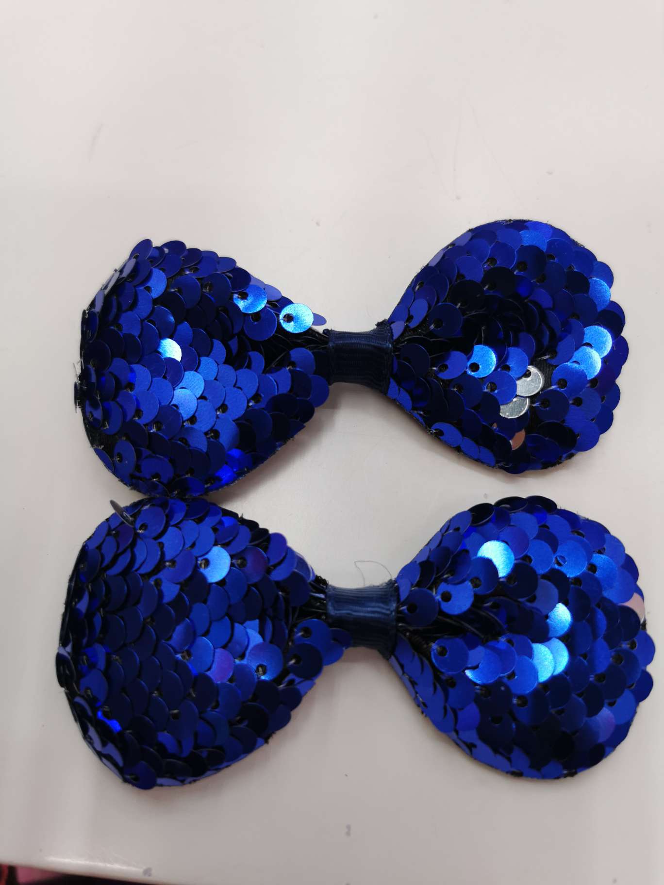 8.5 cm sequined bow tie Specification image