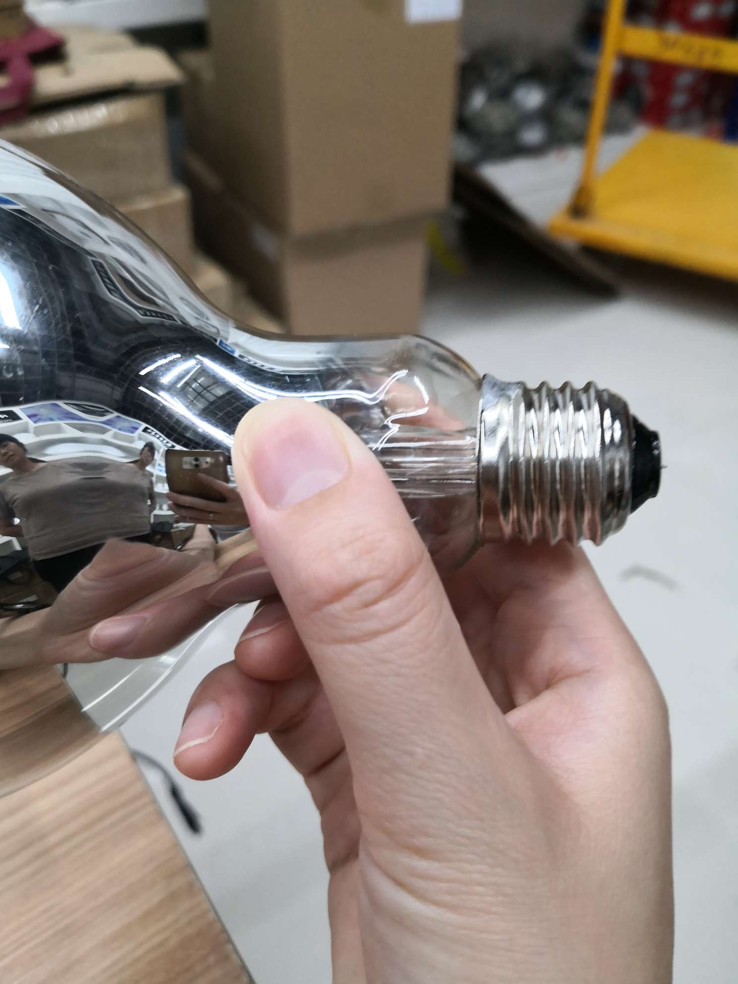 250-watt bathroom heater lamp, specially designed for bathrooms details Picture