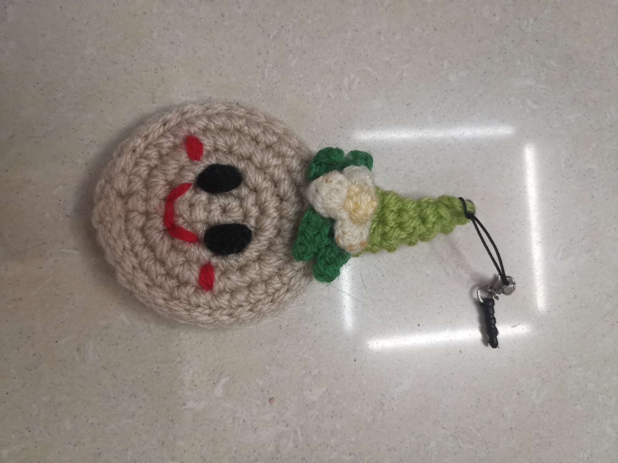 出口日本纯手工钩织手机挂件小挂件装饰挂件笑脸小挂件产品图