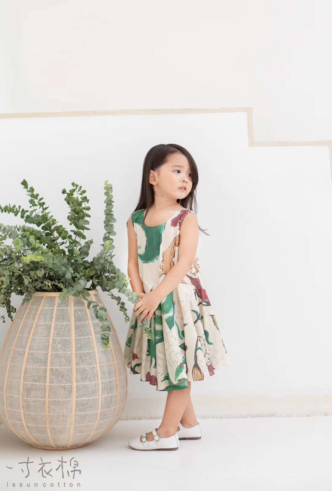 Vest dress Application Scenario