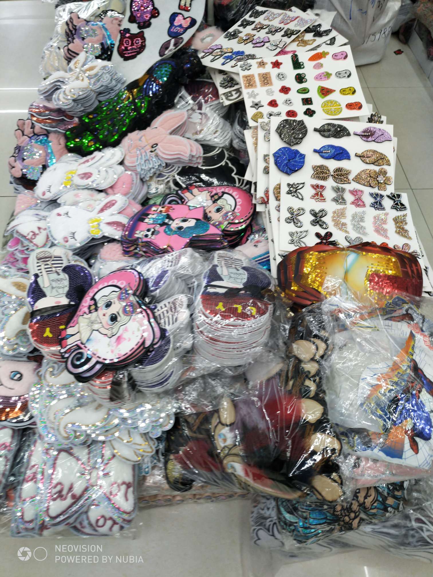 标毛巾绣产品图
