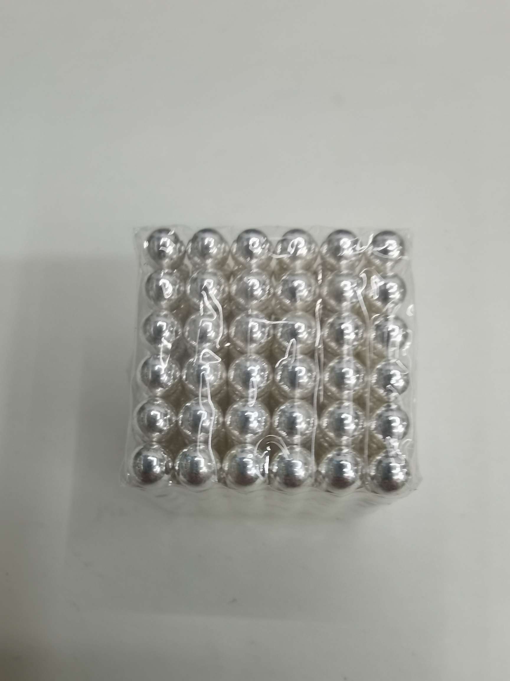 强磁镀银磁珠细节图