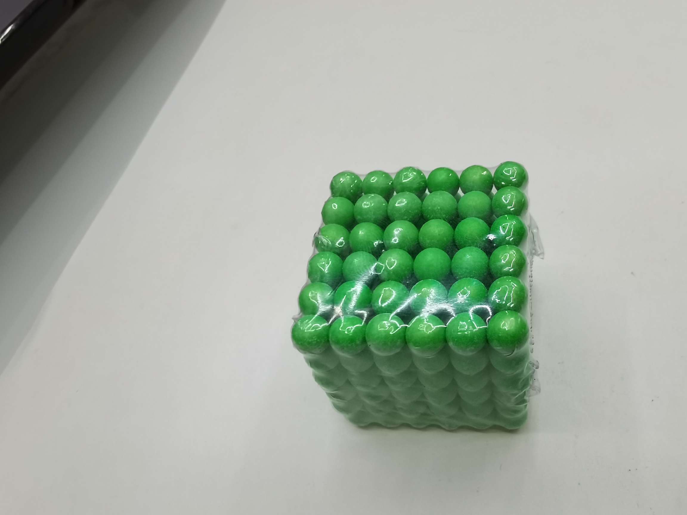 夜光强磁磁珠细节图