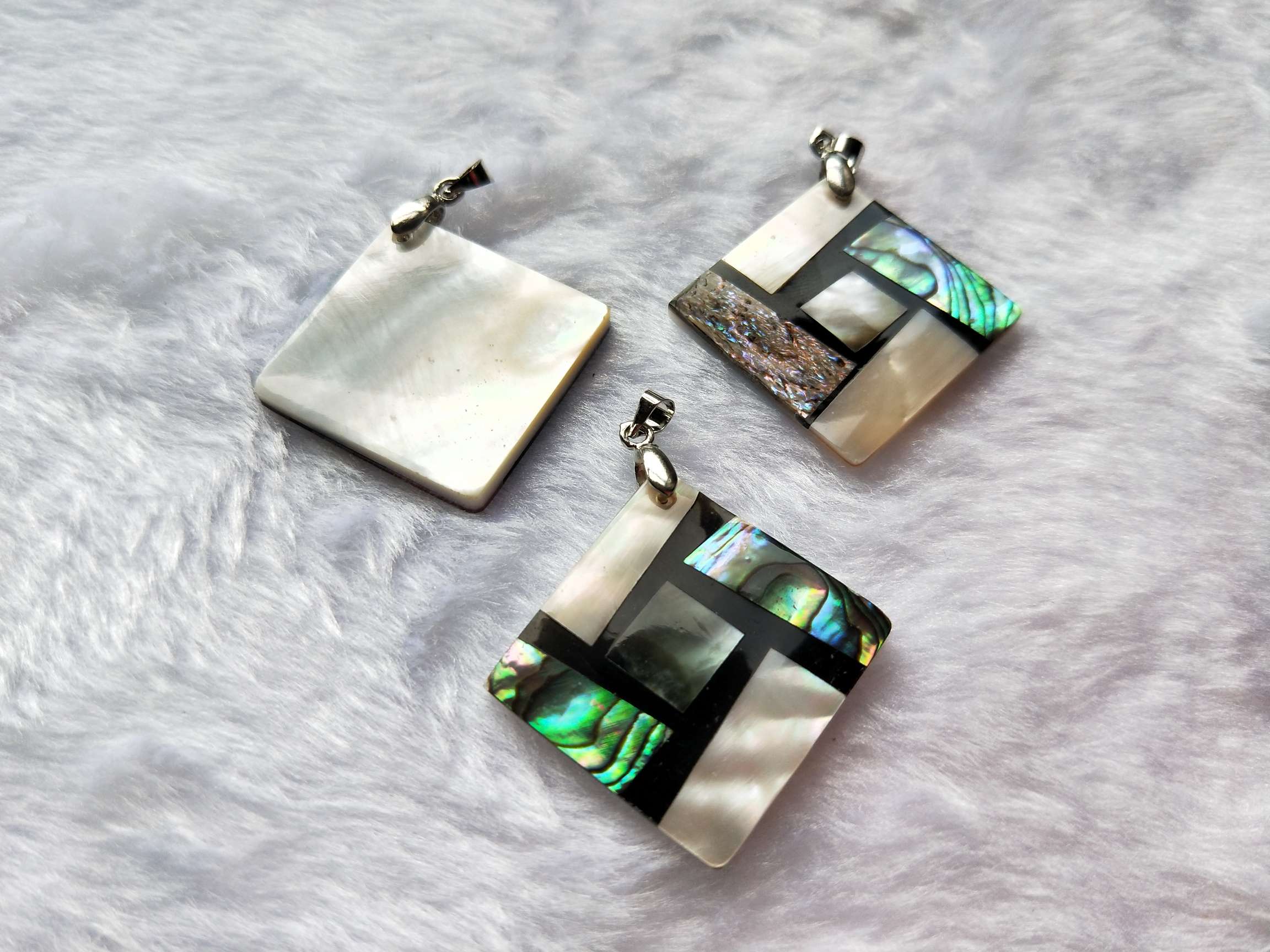 Abalone Shell Black Butterfly Shell Freshwater Shell Match Shell Necklace Pendant Diamond Shell Jewelry Shell Pendant details Picture