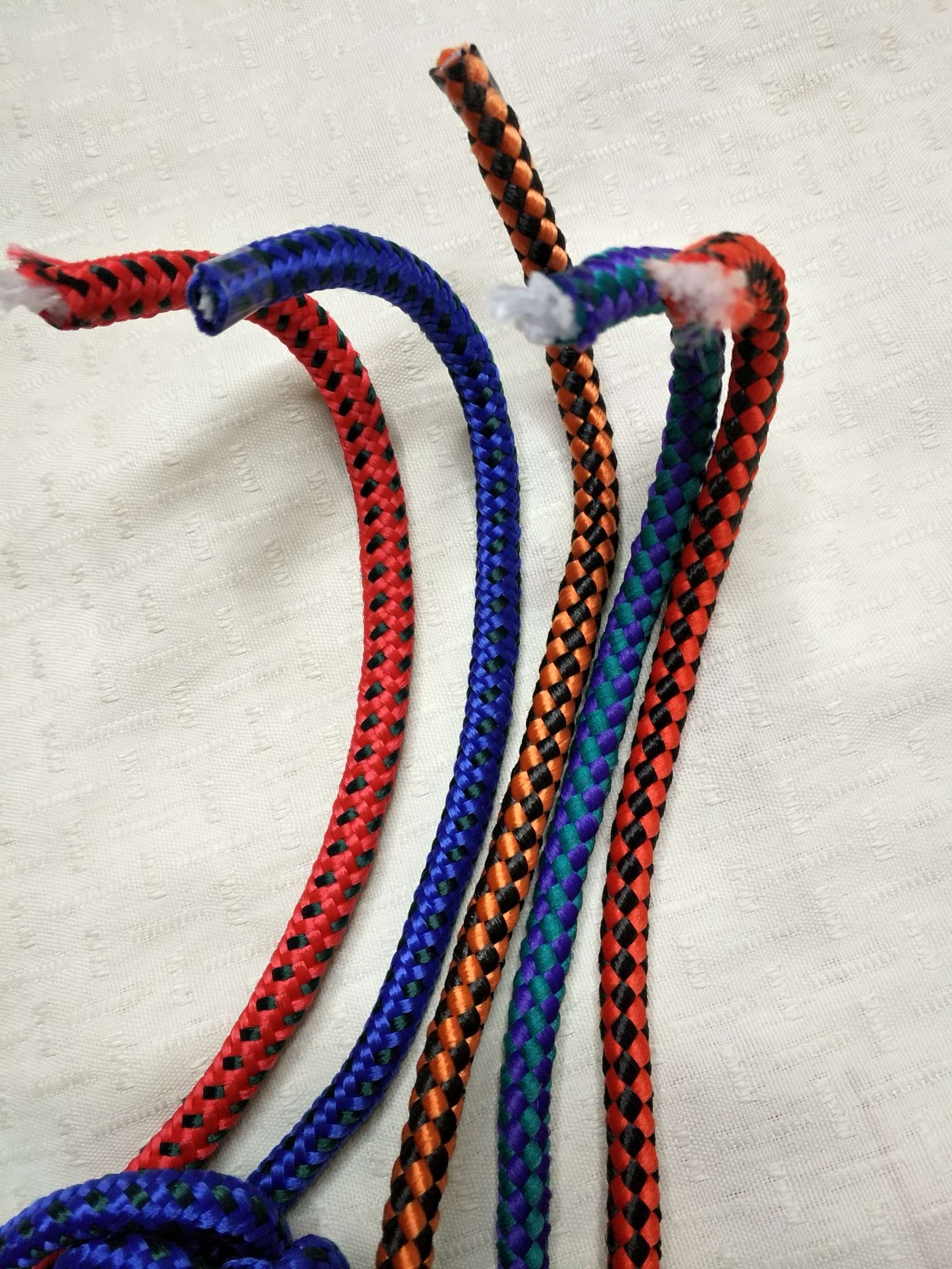 涤纶低弹丝8㎜彩色绳子详情图5