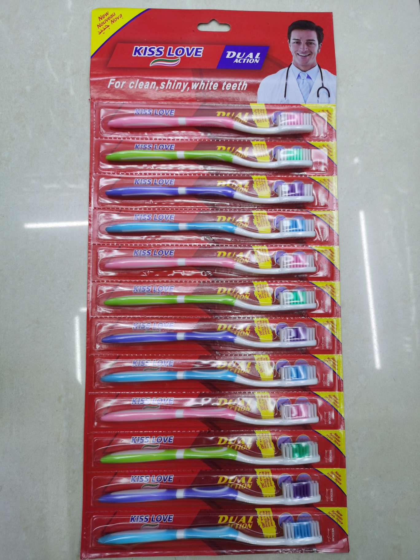 Exportación comercio exterior KISS LOVE cepillo de dientes pelo suave protector gingival adulto cepillo de dientes paquete familiar details Picture