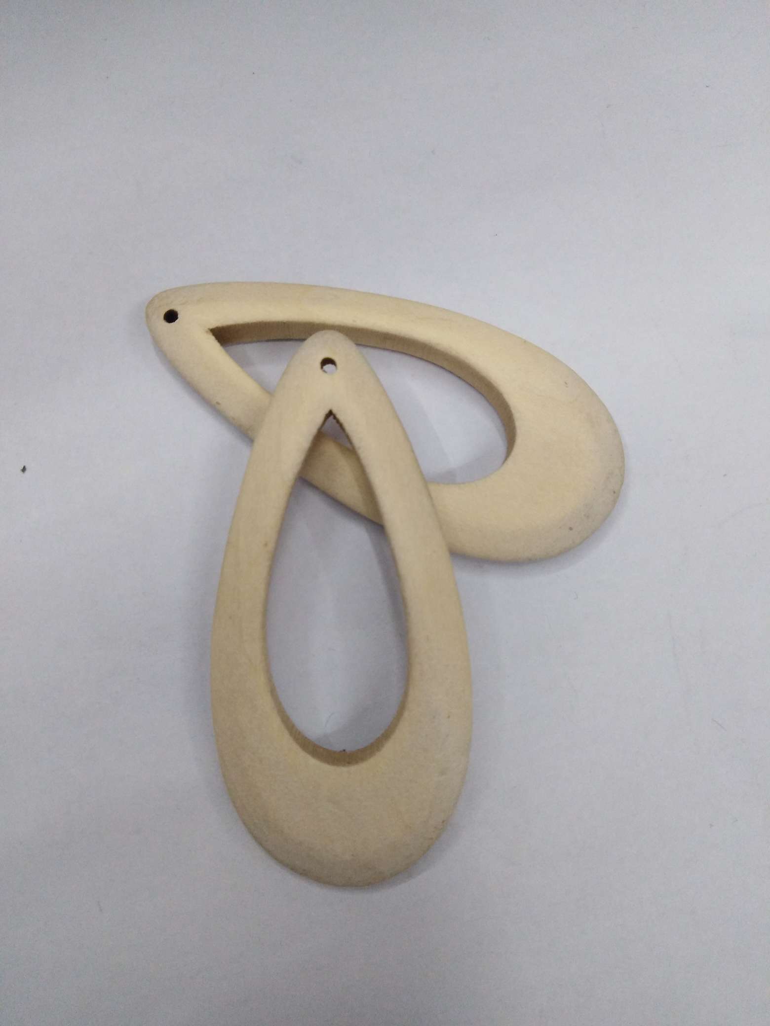 Wood beads, wood products, earrings, water drop necklaces, pendants, diy handcrafting, large lacquer painting, color painting materials