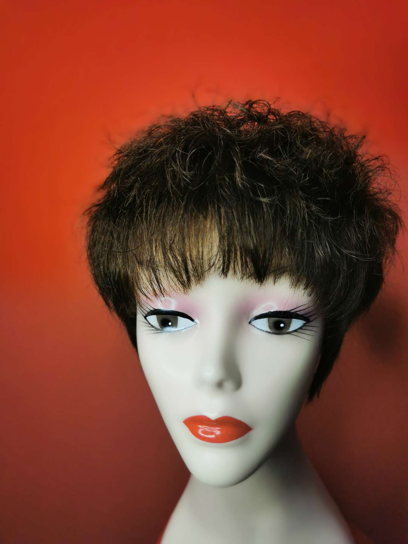 100% hand-woven real person hair cover, ladies and moms style Application Scenario