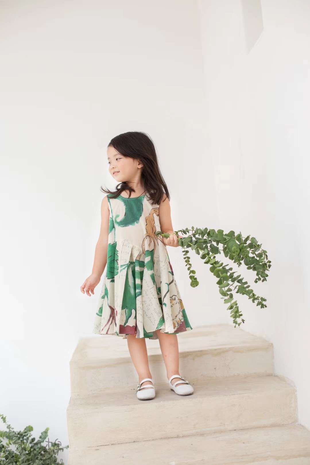 Vest dress Item Picture