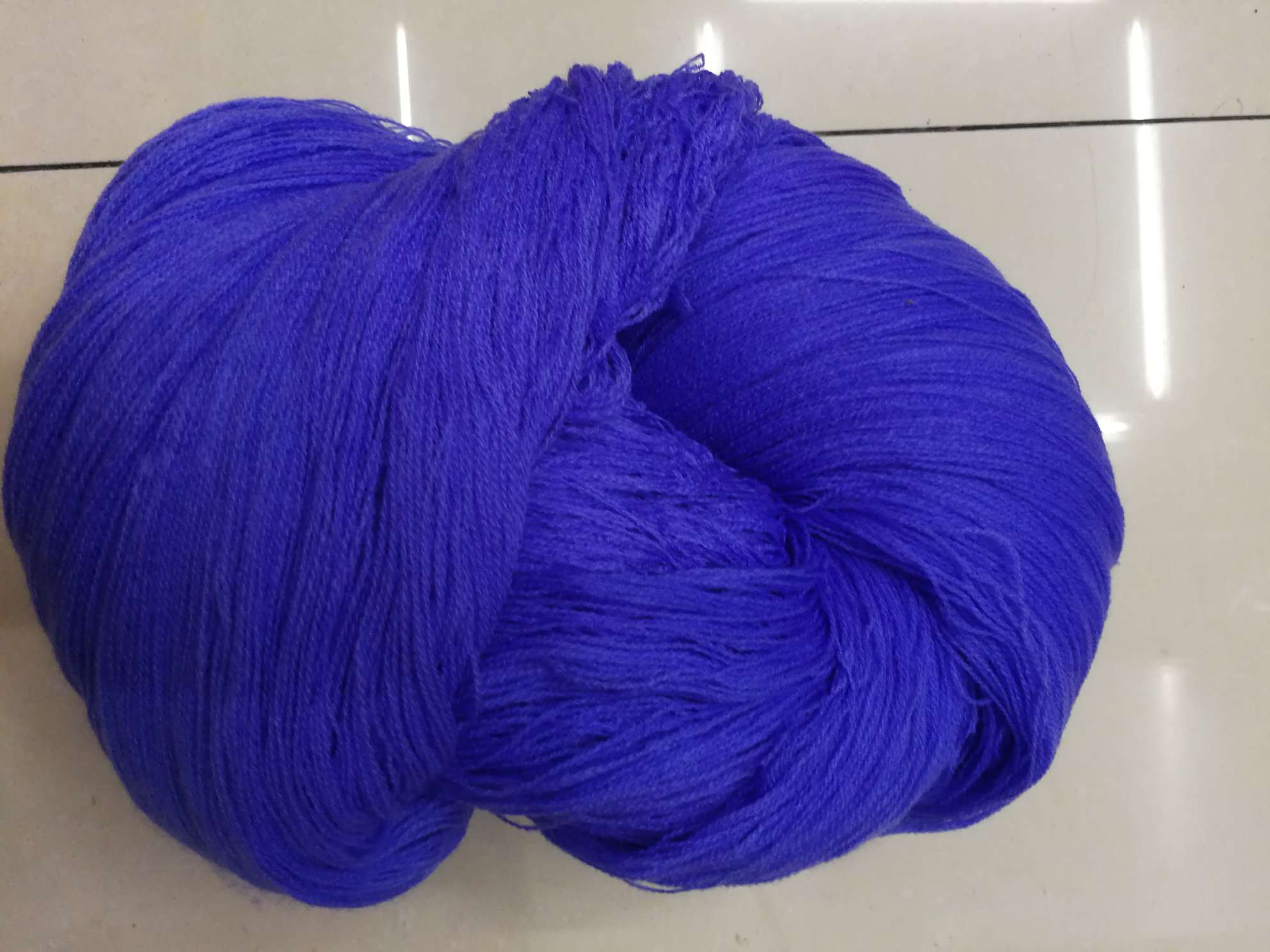Light purple acrylic yarn twisted yarn