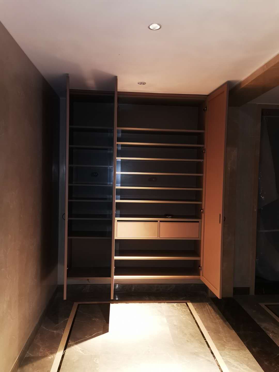 Isabella all-aluminum home kitchen cabinets, shoe cabinets, decorative cabinets, modern and simple new Chinese-style light luxury all-aluminum shoe cabinets Specification image