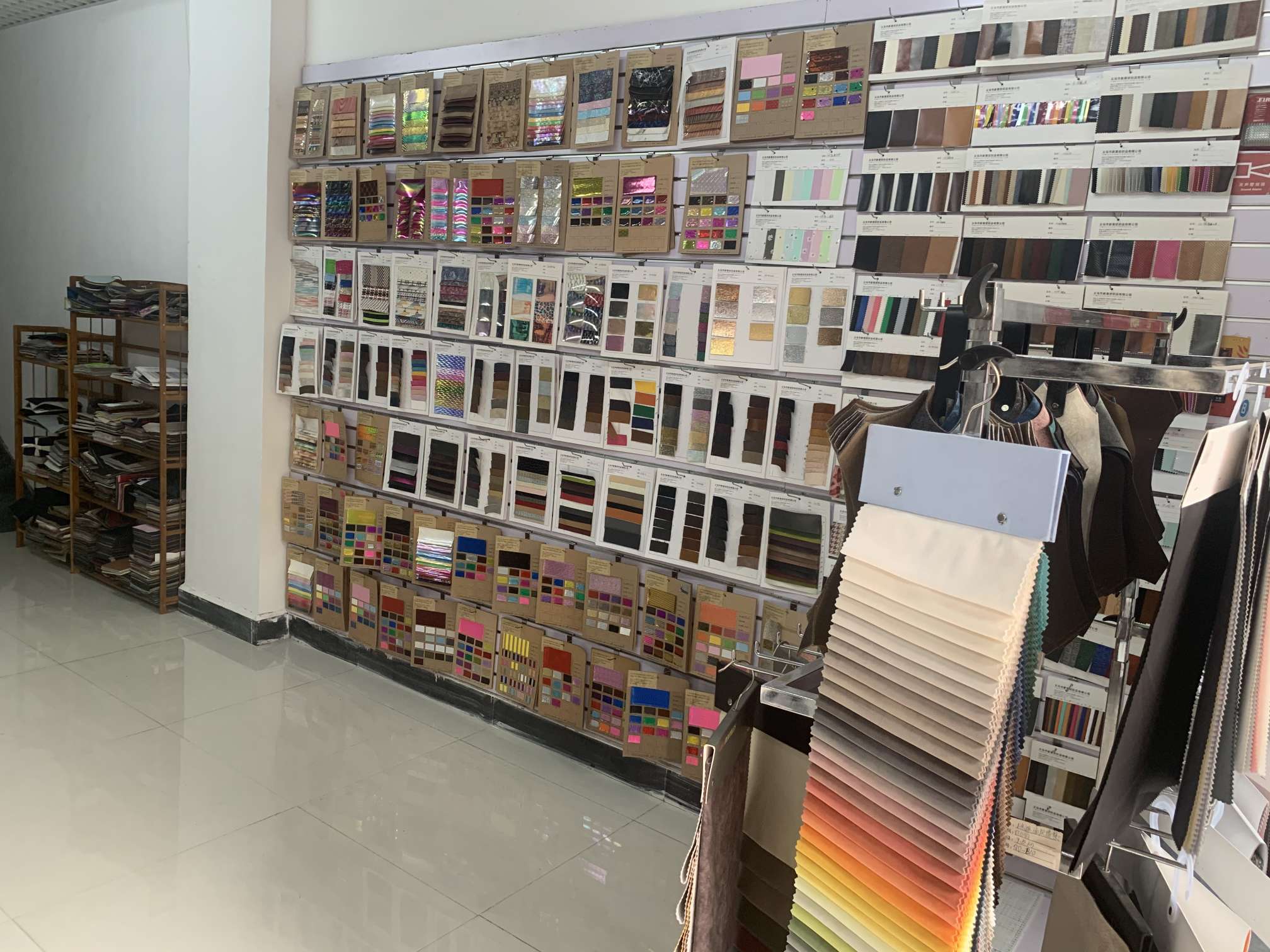 New leather describe pic - 2